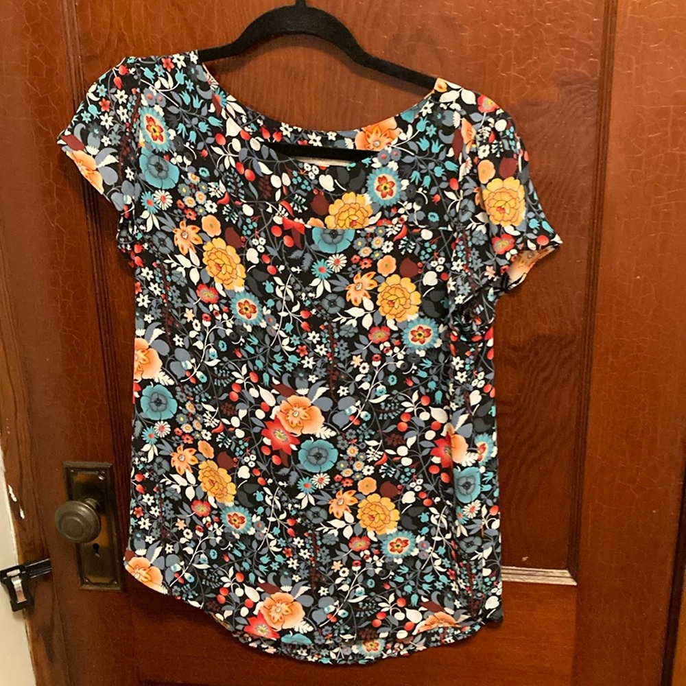 LOFT Floral Print Blouse size small